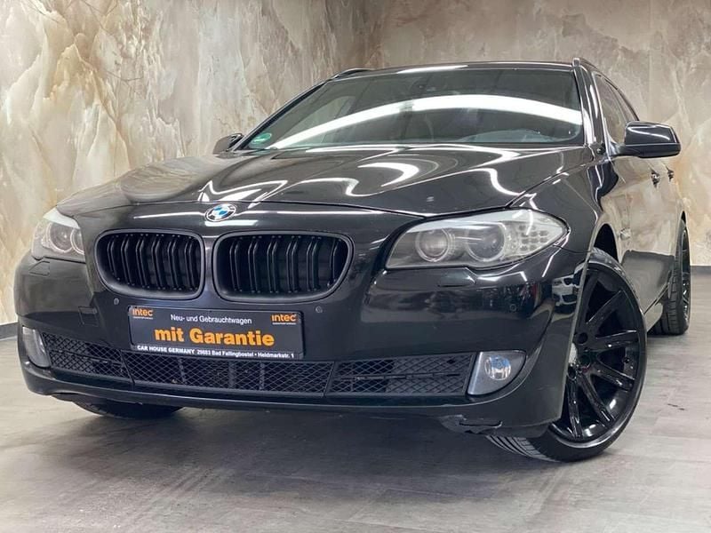 Gebraucht BMW 530 245 PS (180 kW) 2010 Schwarz Kombi