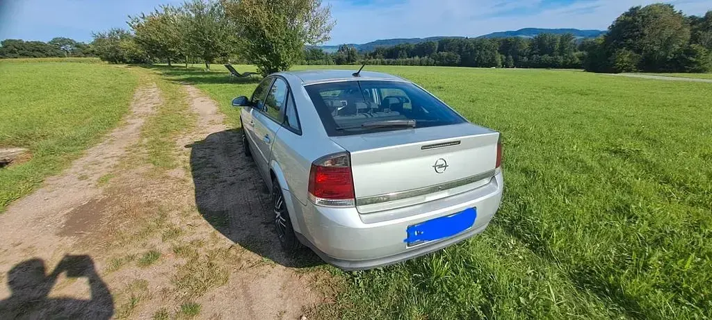 Gebraucht Opel Vectra 155 PS (114 kW) 2004 Silber Limousine