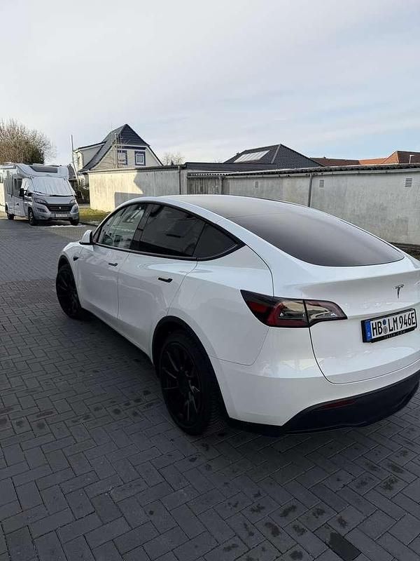 Gebraucht Tesla Model Y 378 kW (514 PS) 2023 Weiß SUV