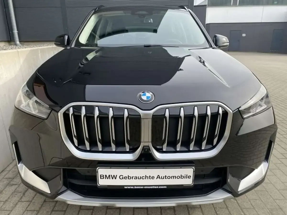 Gebraucht BMW X1 xLine 204 PS (150 kW) 2023 Schwarz SUV