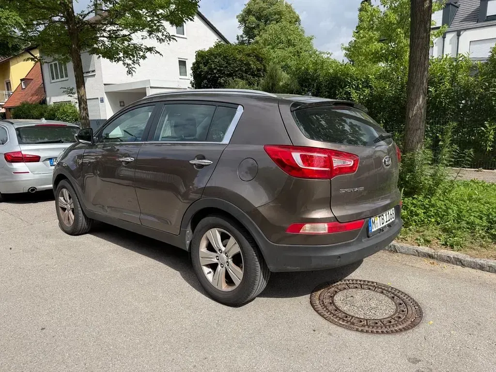 Gebraucht Kia Sportage 135 PS (99 kW) 2013 Braun SUV