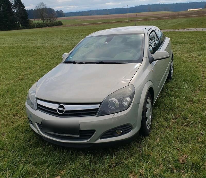 Silber Gebraucht 2006 Opel Astra GTC Kleinwagen | 1.690 € (Fairer Preis) - Bild 1/4