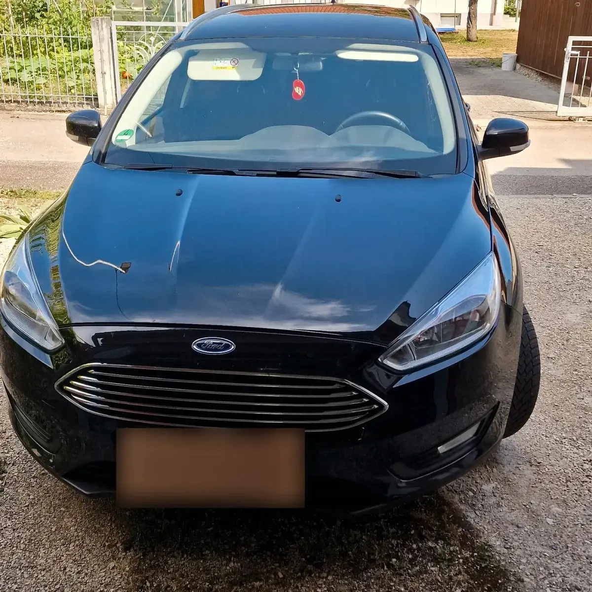 Gebraucht Ford Focus 101 PS (74 kW) 2015 Schwarz Kombi