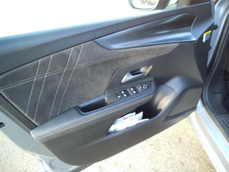 Gebraucht Opel Mokka Ultimate 131 PS (96 kW) 2021 Silber SUV