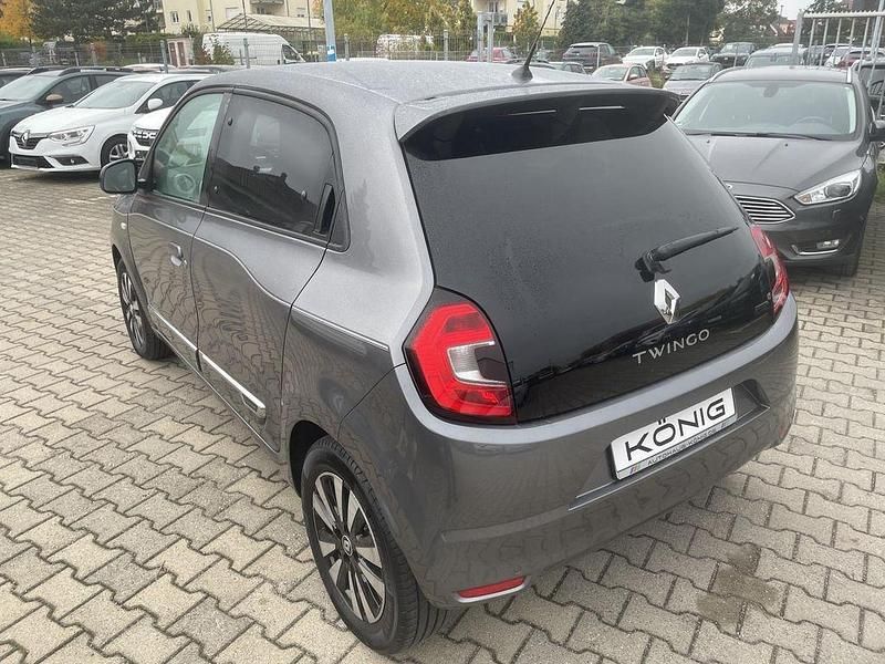 Second-hand Renault Twingo Techno 60 kW (82 CP) 2023 Gri Hatchback
