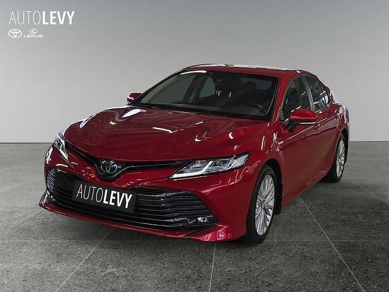 Gebraucht Toyota Camry 218 PS (160 kW) 2019 Emotional red 2 Limousine
