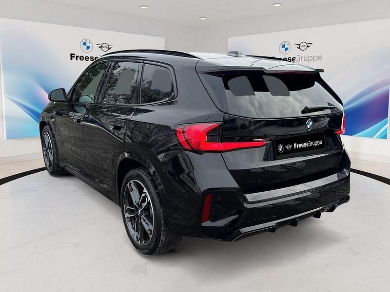 Neu BMW X1 Luxury Line 150 PS (110 kW) 2025 Schwarz SUV
