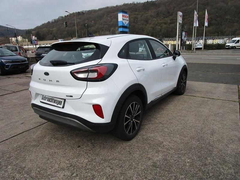 Gebraucht Ford Puma Titanium 125 PS (91 kW) 2022 Weiß SUV