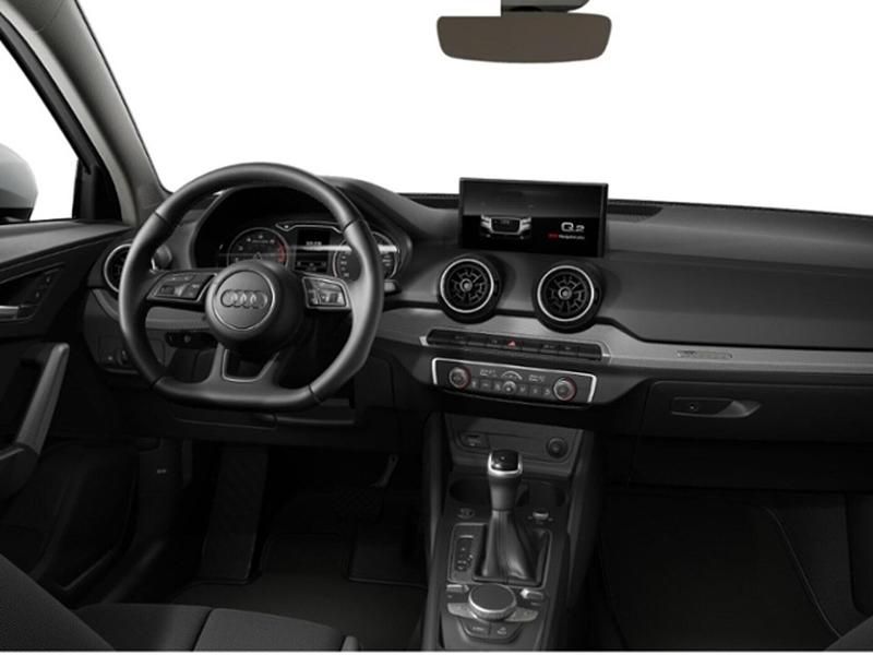 Gebraucht Audi Q2 Comfort 150 PS (110 kW) 2023 Arkonaweiß SUV