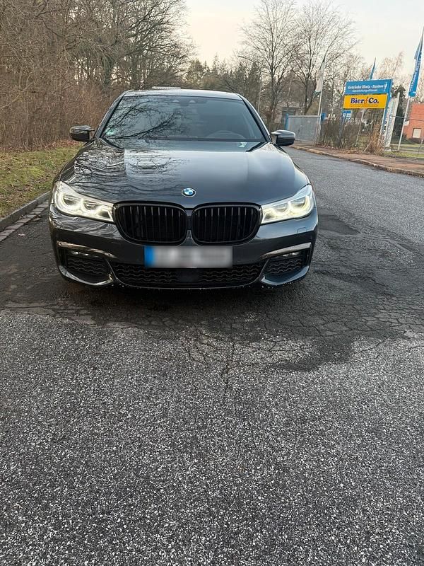 Gebraucht BMW 730L 265 PS (194 kW) 2017 Andere farben Limousine