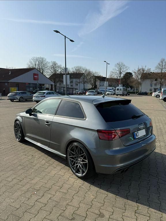 Gebraucht Audi A3 S-Line 122 PS (89 kW) 2013 Grau Kleinwagen