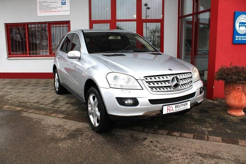 Silber Gebraucht 2008 Mercedes ML420 SUV | 9.900 € (Fairer Preis) - Bild 1/4