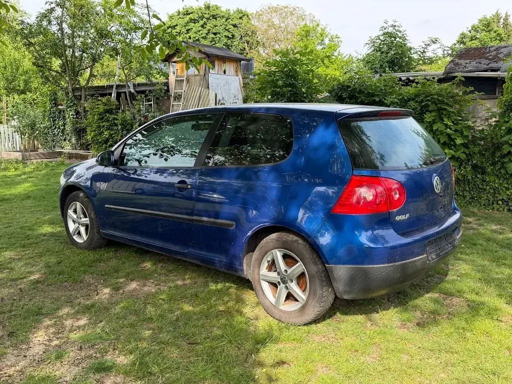 Gebraucht VW Golf IV Trendline 75 PS (55 kW) 2005 Blau Limousine