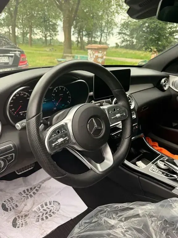 Gebraucht Mercedes C200 AMG 184 PS (135 kW) 2020 Schwarz Limousine