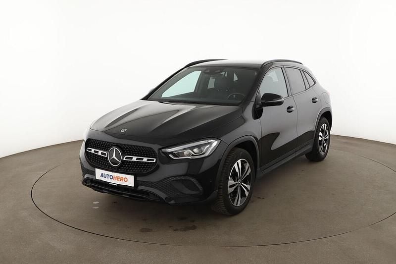 Gebraucht Mercedes GLA200 Progressive 163 PS (119 kW) 2021 SUV