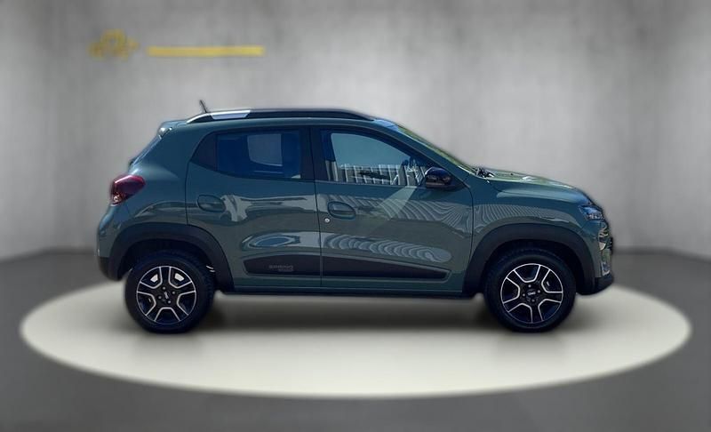 Gebraucht Dacia Spring Essentiel 33 kW (45 PS) 2023 Grün metallic Kleinwagen