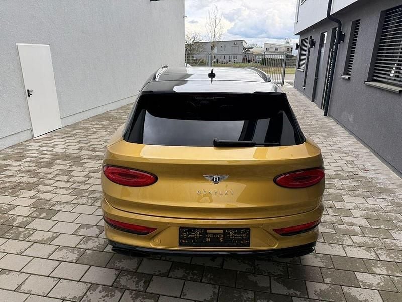 Gebraucht Bentley Bentayga 551 PS (405 kW) 2021 Gold SUV