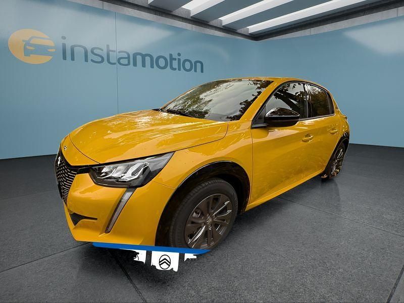 Gelb Gebraucht 2023 Peugeot e-208 Allure Kleinwagen | 19.399 € (Fairer Preis) - Bild 1/4