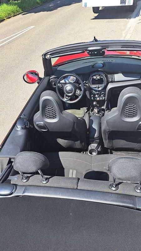 Rot Gebraucht 2018 Mini Cooper Cabriolet Cabrio | 17.900 € (Fairer Preis) - Bild 1/4
