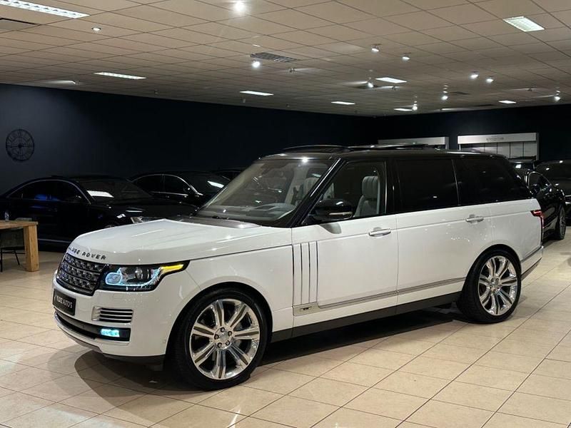 Weiß Gebraucht 2015 Land Rover Range Rover SVAutobiography SUV | 49.950 € - Bild 1/4
