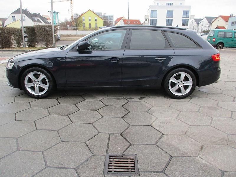Gebraucht Audi A4 Ambition 204 PS (150 kW) 2013 Blau Kombi