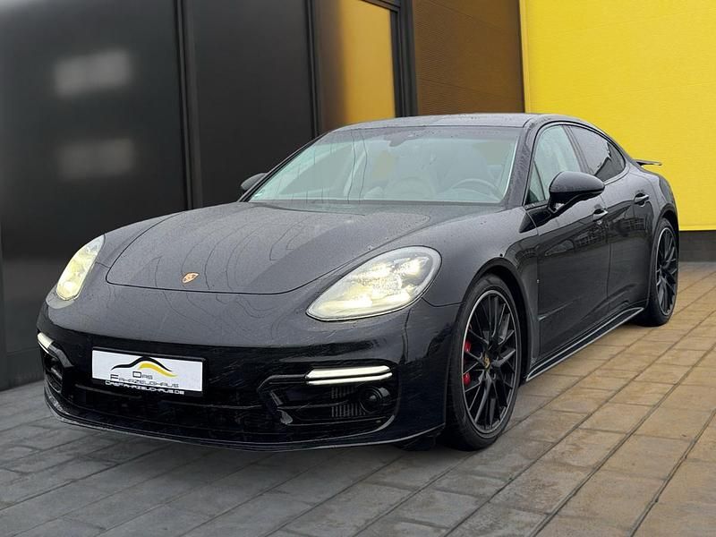 Gebraucht Porsche Panamera 549 PS (403 kW) 2017 Schwarz metallic