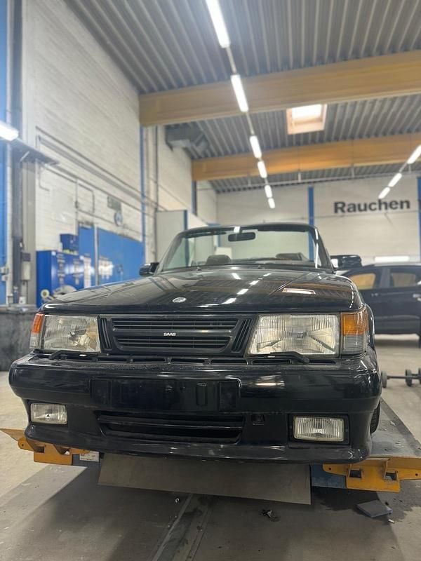 Schwarz Gebraucht 1990 Saab 900 Cabriolet Aero Cabrio | 7.500 € - Bild 1/4