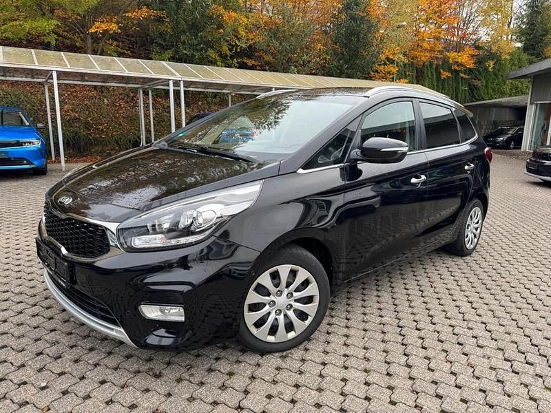 Schwarz Gebraucht 2017 Kia Carens Van / Kleinbus | 11.400 € (Guter Preis) - Bild 1/1