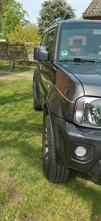 Gebraucht Suzuki Jimny Comfort 84 PS (61 kW) 2016 Grau SUV
