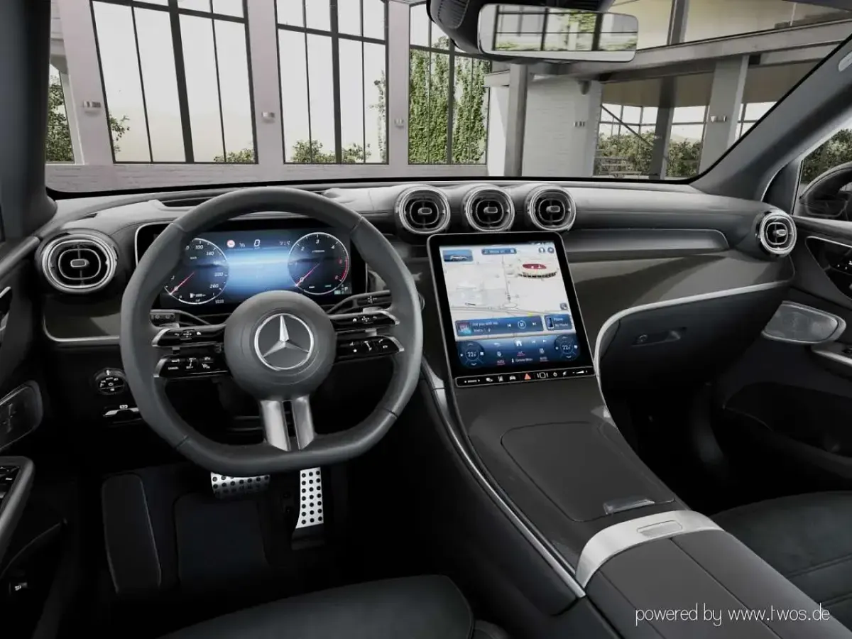 Gebraucht Mercedes GLC450 AMG line 367 PS (269 kW) 2025 Grau SUV