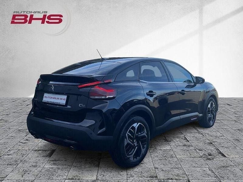 Gebraucht Citroën C4 Shine 131 PS (96 kW) 2022 Lackierung schwarz perla nera/typ aussen (metallic) Limousine
