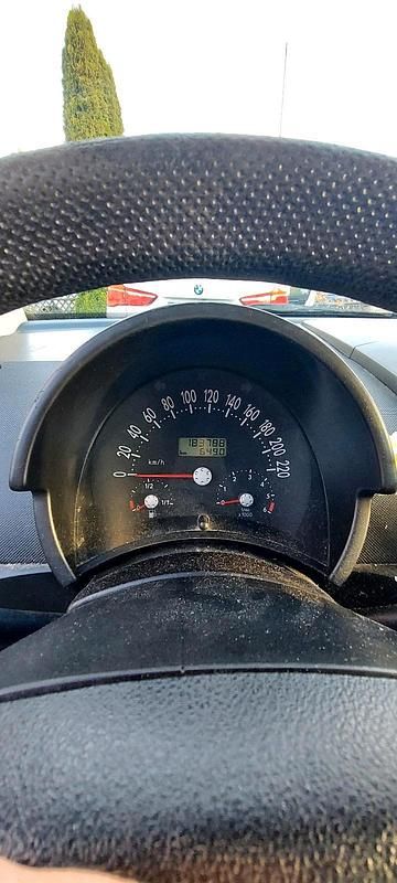 Gebraucht VW New Beetle 75 PS (55 kW) 2002 Blau Kleinwagen