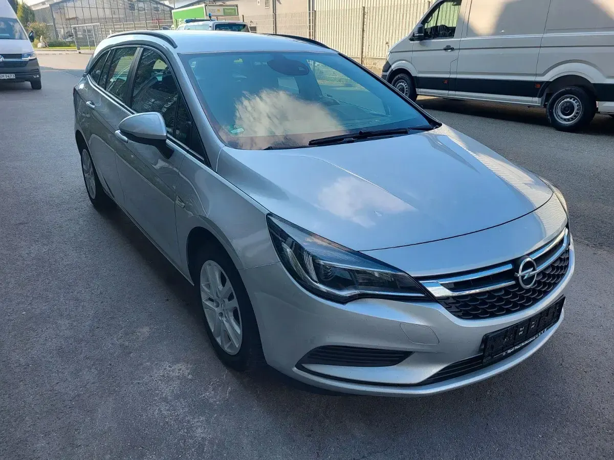 Używany Opel Astra 110 KM (80 kW) 2016 Szary Kombi