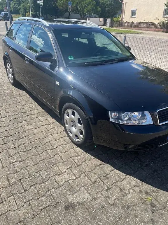Gebraucht Audi A4 Sport 163 PS (119 kW) 2004 Schwarz Kombi