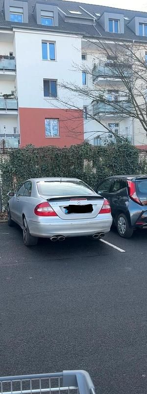 Gebraucht Mercedes CLK280 231 PS (169 kW) 2005 Silber Coupé