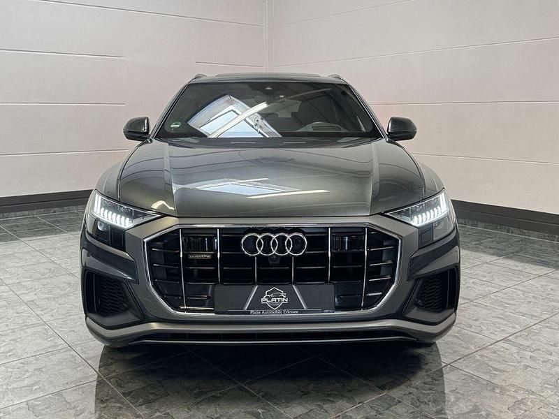 Gebraucht Audi Q8 Ambiente 286 PS (210 kW) 2019 Grau SUV