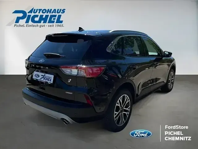 Gebraucht Ford Kuga Titanium X 243 PS (178 kW) 2024 Schwarz(metallic) SUV