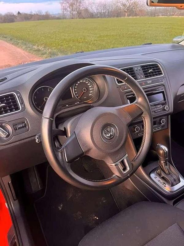Gebraucht VW Polo Style 105 PS (77 kW) 2011 Rot Kleinwagen