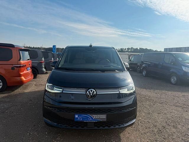 Gebraucht VW Multivan 150 PS (110 kW) 2024 Blaukeine angabe Van / Kleinbus