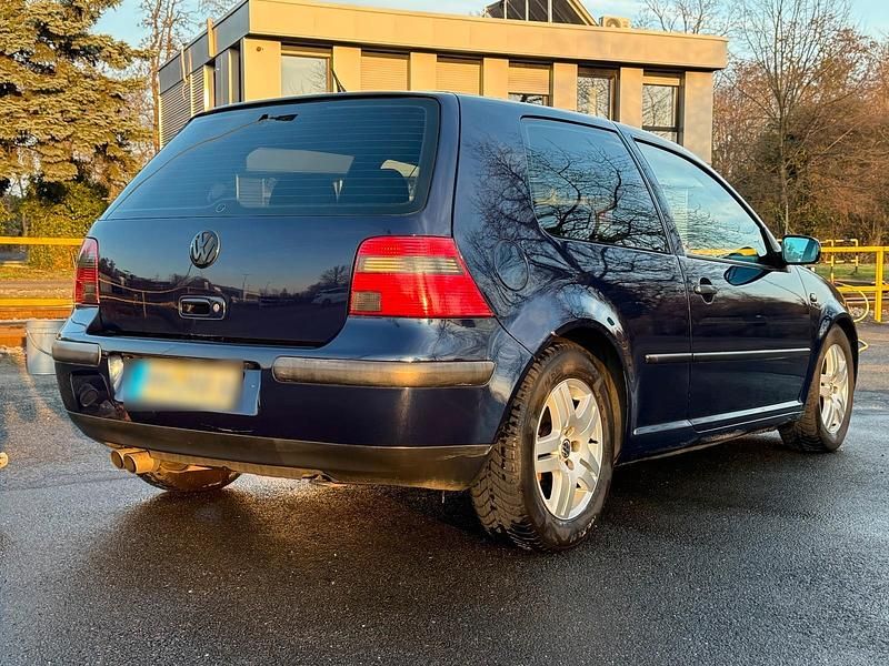 Gebraucht VW Golf IV Edition 75 PS (55 kW) 2001 Blau Kombi