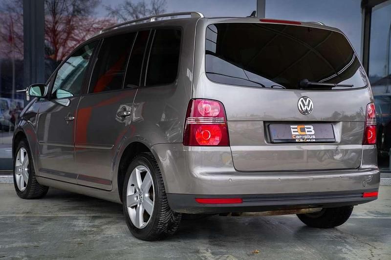 Gebraucht VW Touran United 140 PS (102 kW) 2008 Grau Van / Kleinbus