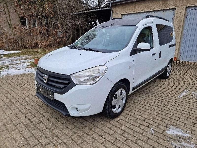 Gebraucht 2014 Dacia Dokker Lauréate Van / Kleinbus | 6.200 € (Fairer Preis) - Bild 1/4