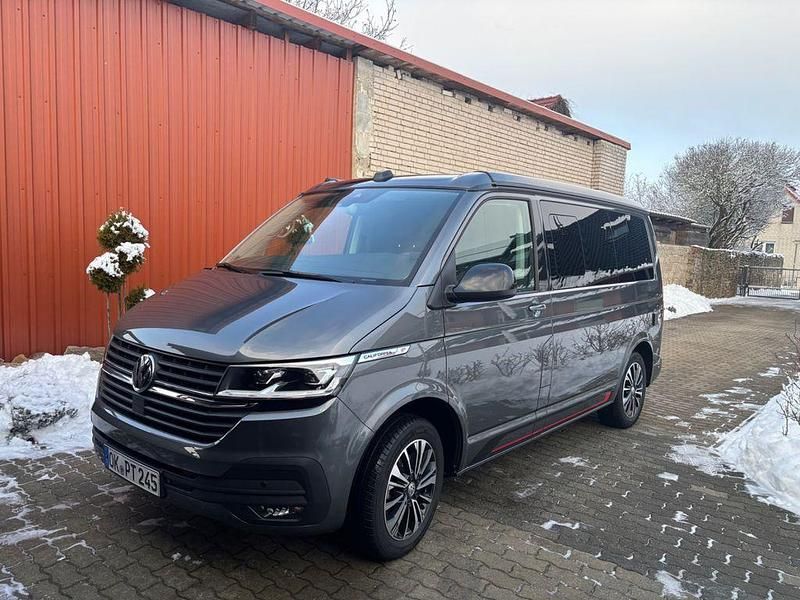 Gebraucht VW California Edition 150 PS (110 kW) 2024 Grau Van