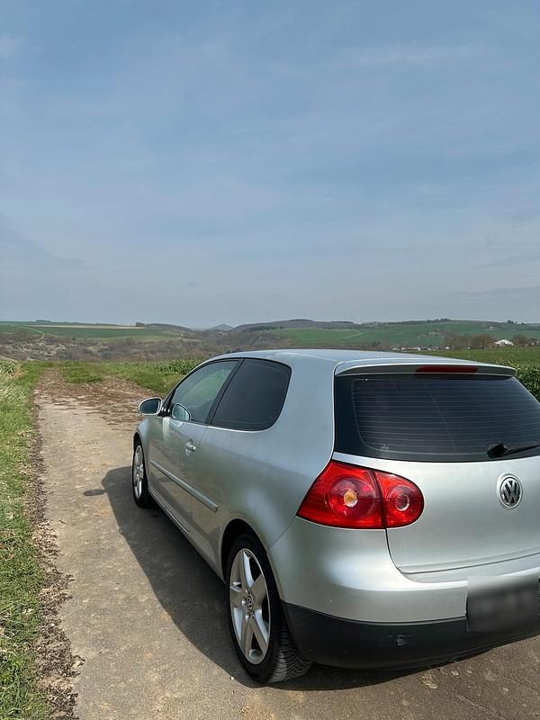 Gebraucht VW Golf IV 105 PS (77 kW) 2004 Grau Limousine