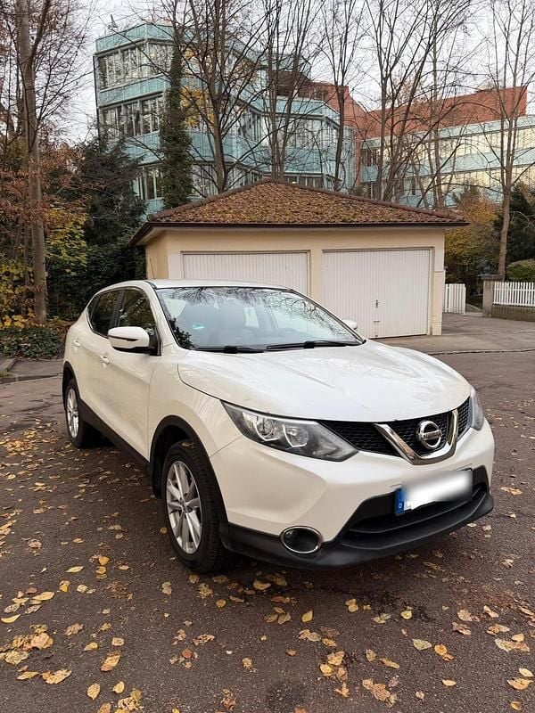 Weiß Gebraucht 2017 Nissan Qashqai SUV | 11.500 € - Bild 1/4