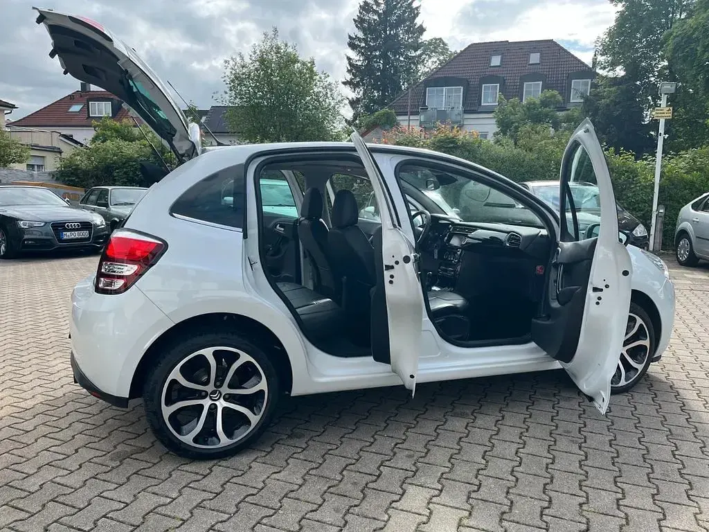 Brugt Citroën C3 Exclusive 110 HK (80 kW) 2015 Hvid Sedan