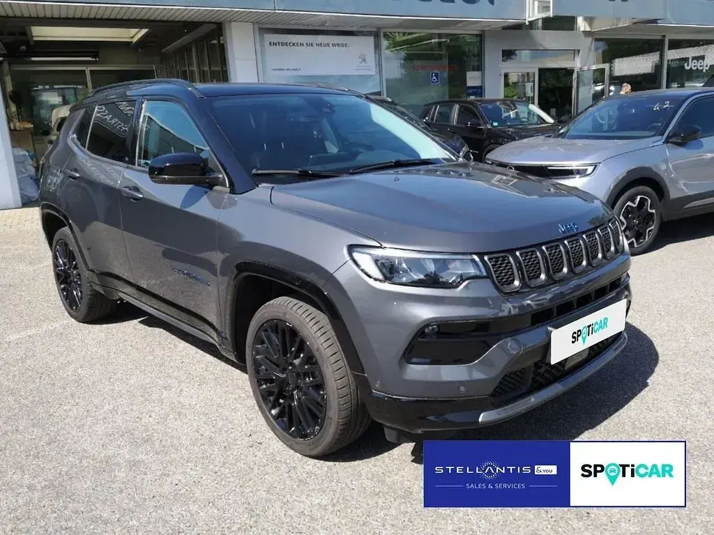 Gebraucht Jeep Compass 241 PS (177 kW) 2023 Grau SUV