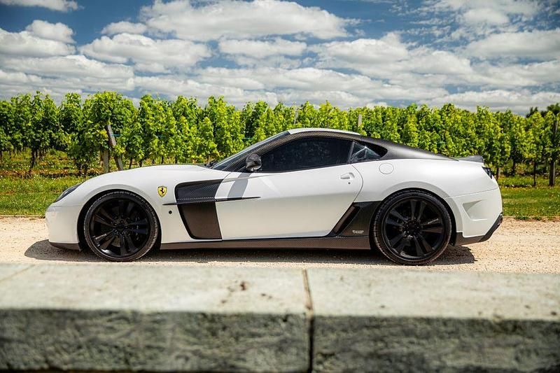 Gebraucht Ferrari 599 719 PS (528 kW) 2011 Weiß Coupé