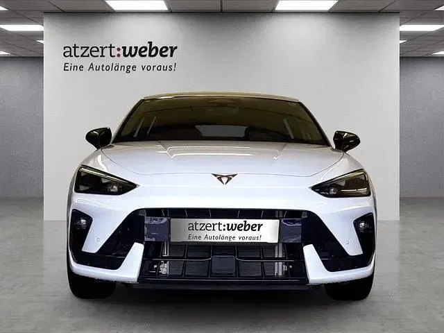 Neu Cupra Leon 150 PS (110 kW) 2025 Nevada weiss metallic Limousine