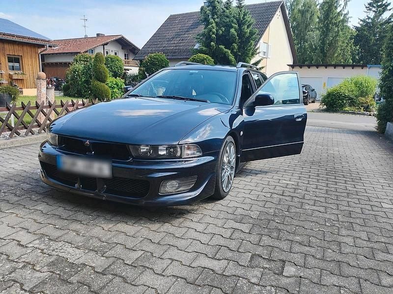 Gebraucht Mitsubishi Galant 160 PS (117 kW) 2002 Violet Kombi